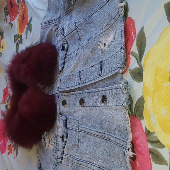 NWT Saks Fith Avenue Jean Jacket - Picture 4 of 6